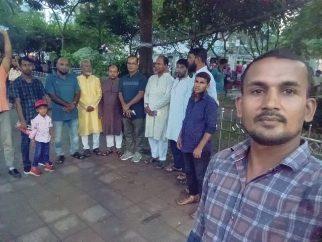 সভা শেষে সদস্যরা